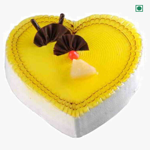 Ghasitaram Gifts Express Delivery Fresh Eggless Pineapple Cake 1/2kg |Fresh  Cake,Birthday Cake,Anniversary Cake, Gift for Her,Him,Valentine,Christmas,|  : Amazon.in: Grocery & Gourmet Foods